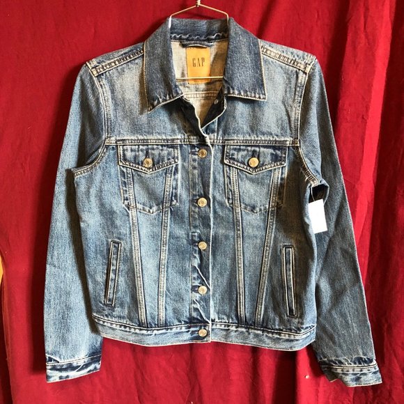 GAP WOMANS DENIM JEAN JACKET SIZE SMALL NEW WITH TAGS - Picture 1 of 11